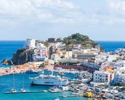  Ponza Limanı